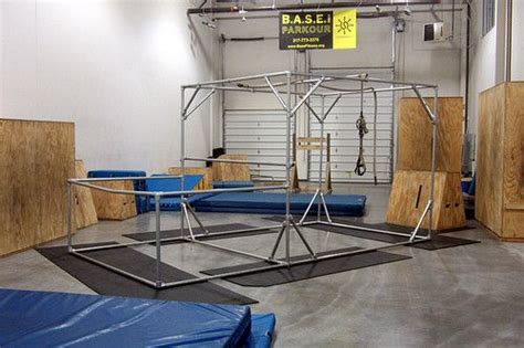 Freestanding, Portable Parkour Pipe Structure | Parkour gym, Parkour, Diy home gym