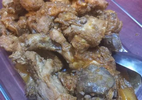 Resep Ayam Goreng dengan kuah Tomat Manis (Ayam Semur) oleh Lissy Art - Cookpad