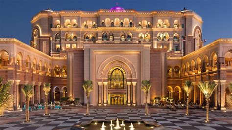 Experience Luxury at it's Best - Emirates Palace in Abu Dhabi, UAE