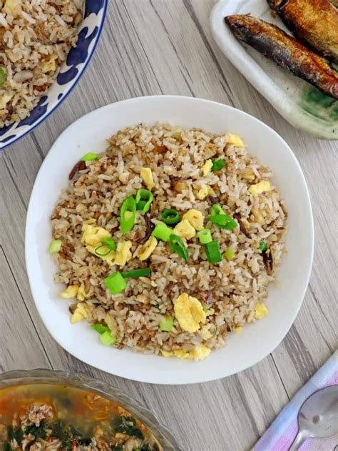 Tinapa Fried Rice - Kawaling Pinoy