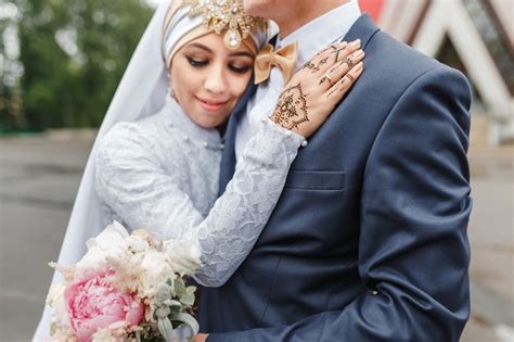 Top Muslim Wedding Traditions | WeddingDetails.com