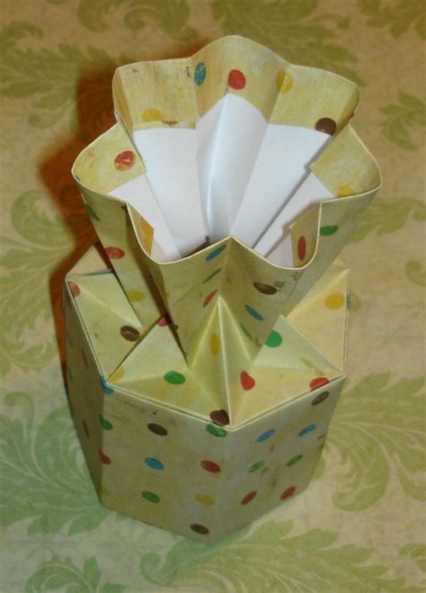 origami flower vase by pandaraoke on DeviantArt