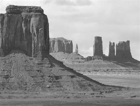 Scenes from the Old West - Monument Valley in Black & White | Landscape ...