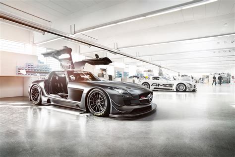 SLS AMG GT3 on Behance