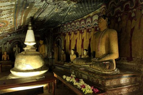 Sri Lanka - Dambulla Cave Temple 021