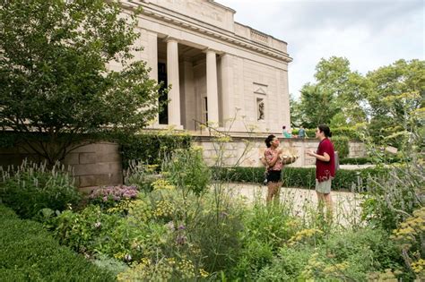 Grab at drink at the Rodin Museum Garden Bar on the Parkway | PhillyVoice