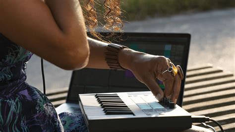 Launchkey Mini [MK3] | Novation