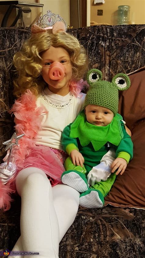 Miss Piggy and Kermit the Frog Costume | Best DIY Costumes