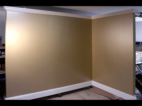 How to Apply a Uniform Coat of Metallic Paint to Walls - Golden ...