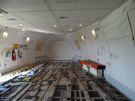 Inside a Boeing 747 freighter — Allplane