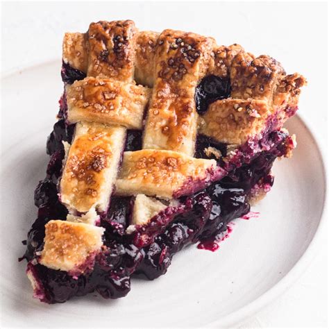 Blueberry Pie with Frozen Blueberries - Always Eat Dessert