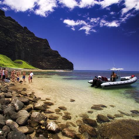 Kauai Snorkeling Tours | Kauai.com