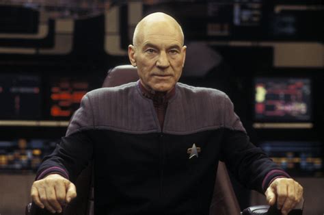 Captain Jean-Luc Picard - Star Trek-The Next Generation Photo (9406046 ...