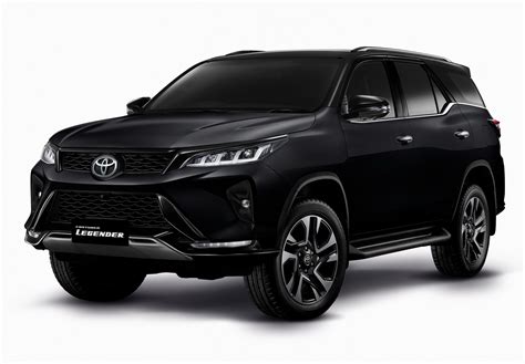 2021 Toyota Fortuner: Hilux's 7-Seater SUV Sibling Gets A Facelift Too ...