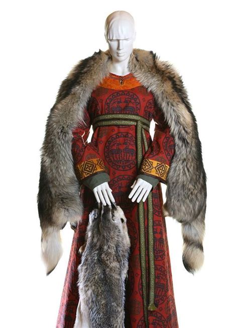 Pin by Anita Burnevik Ruic on VIKING CLOTHING FEMALE. | Viking dress, Norse clothing, Viking garb