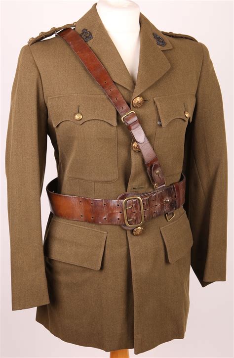 British Army WW2 uniform, Captain Dr Bennett Officer`s No2 service dress tunic, trousers and Sam