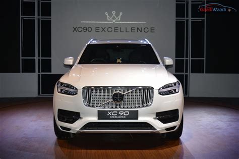 Volvo to Launch First All-Electric Car in India by 2020