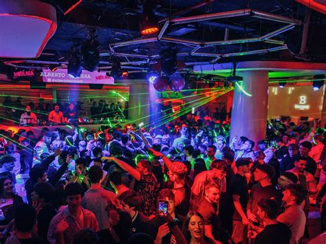 Barcelona Nightlife: 10 Best Nightclubs & Bars in 2024