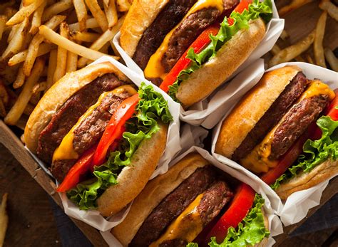 The Most Popular Fast-Food Burgers Right Now — Eat This Not That