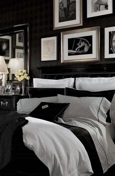 33 Chic and stylish bedrooms dressed in black and white