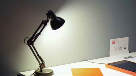 10 Best Desk Lamps for Artists & Graphic Designers 2023