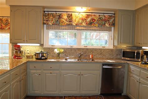 Best Valances for Kitchen Ideas | Home Kitchen Interiors | Kitchen curtains and valances, Modern ...