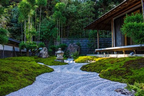 Zen Garden Ideas: How to Create Your Own Zen Garden | Garden Design