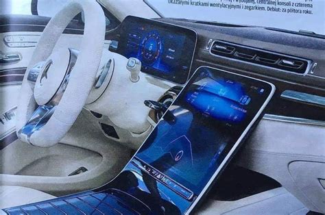 All-new Mercedes-Benz S-class to feature Tesla-like central touchscreen ...