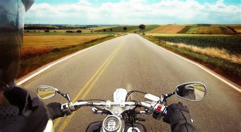 5 Most Awesome Motorcycle Road Trips in America - Rick's Travel Blog