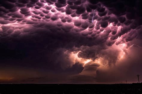 Fascinating Cloud Formations: Incredible Mammatus Clouds