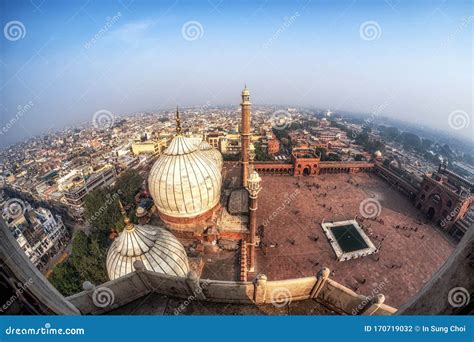 View of Jama Masjid and New Delhi Stock Photo - Image of islam, minaret: 170719032