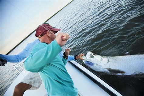 Mastering Saltwater Fishing: Essential Techniques and Tips