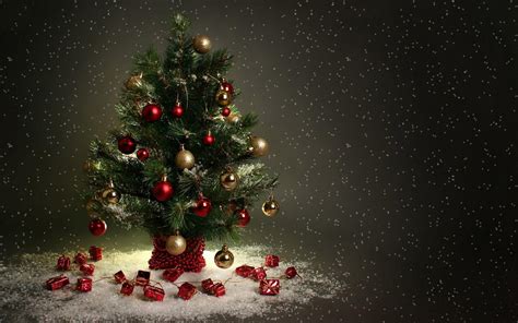 Red And Black Christmas Tree Wallpapers - Wallpaper Cave