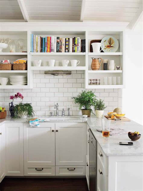 5 Paint Colors For Small Kitchens Designers Love