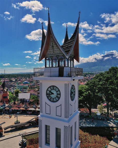 Jam Gadang, a Landmark Full of Curiosities