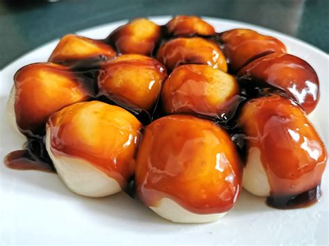 I made Dango : r/dessert