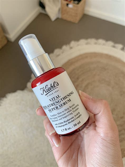 KIEHLS NEWEST VITAL STRENGTHENING SUPER SERUM in 2020 | Beauty skin care, Serum, Shampoo bottle