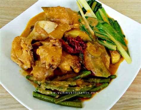 Chicken Kare-kare - Yummy Kitchen