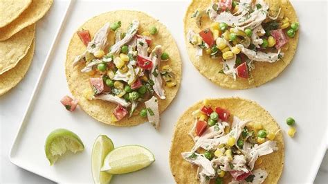 Tostadas de verdura y pollo de 224.2 Kcal - Receta fácil en la app Avena