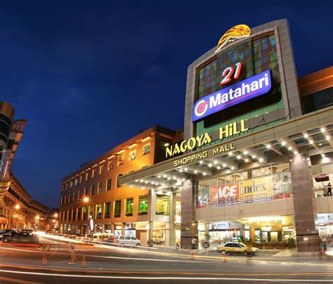 Nagoya Hill Shopping Mall, The Largest Shopping Center in Batam