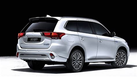 Mitsubishi Outlander PHEV Remains The UK's Most Popular Plug-In