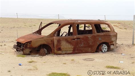 Jeddah Daily Photo: Abandoned Cars in the Desert