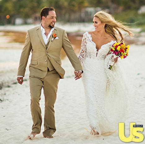 See jason aldean and brittany kerr's first official wedding pics: - scoopnest.com