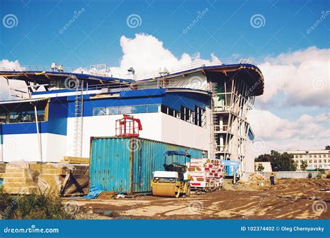 Building of the Sports Complex Under Construction Stock Photo - Image of work, buildings: 102374402