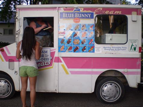 Ice Cream Truck Song - TRUCKS