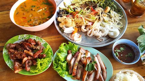 15 Best Thai Food Deliveries To Check Out in Singapore [2022]