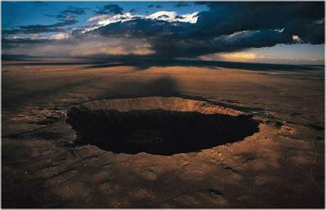 9 Stunning Pictures of Meteor Impact Craters on Earth | Outer Space ...