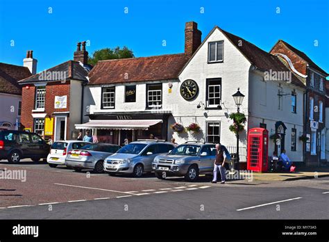 Wickham square hampshire hi-res stock photography and images - Alamy