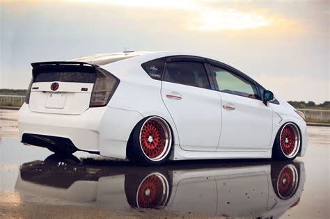 Toyota Prius - F140 | Avant Garde Wheels