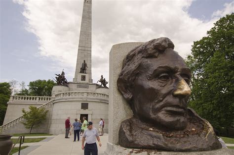 Lincoln Tomb | Springfield, Illinois | Visit Springfield